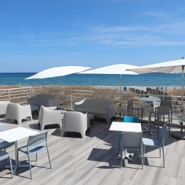 Bord de mer en pension complète ou demi-pension