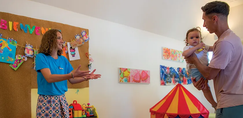 Bébé club 3 mois à 3 ans