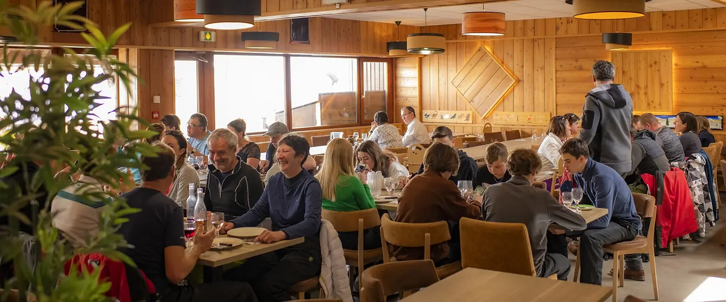 Restauration au VTF Karellis